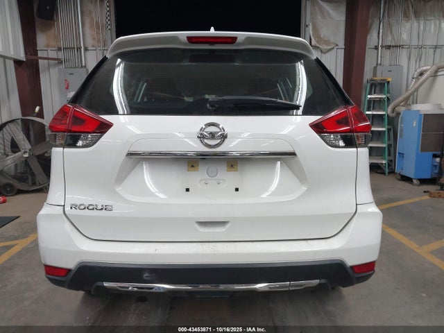 Nissan ROGUE S 2018 KNMAT2MT2JP576600 Image 16