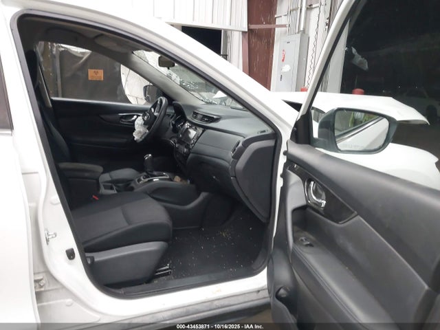 Nissan ROGUE S 2018 KNMAT2MT2JP576600 Image 5