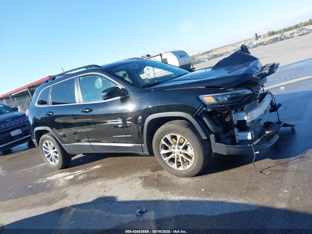 1C4PJMMX1ND502347 Jeep Cherokee Latitude Lux 4x4