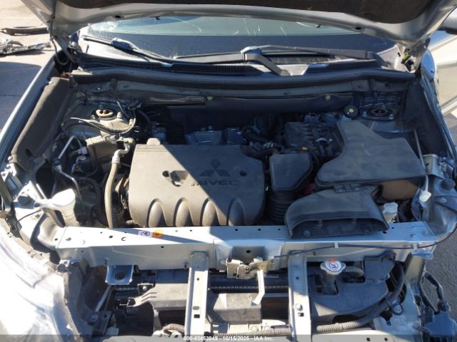 2020 MITSUBISHI OUTLANDER JA4AD3A32LZ036785 Photo 9