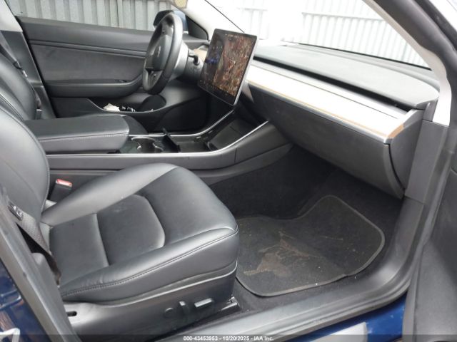 2020 TESLA MODEL 3 5YJ3E1EAXLF661367 Photo 4