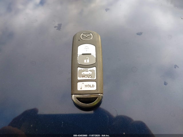 3MZBM1T73GM240417 Mazda Mazda3 I Sport