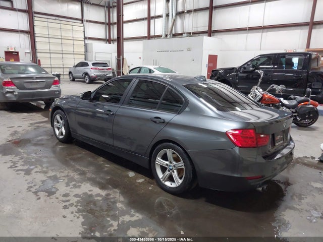 2014 BMW 328I WBA3A5G51ENP29673 Photo 2