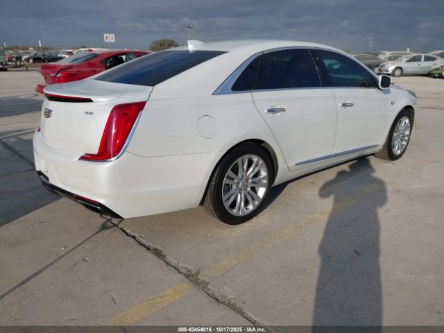 2018 CADILLAC XTS 2G61M5S34J9146828 Photo 3