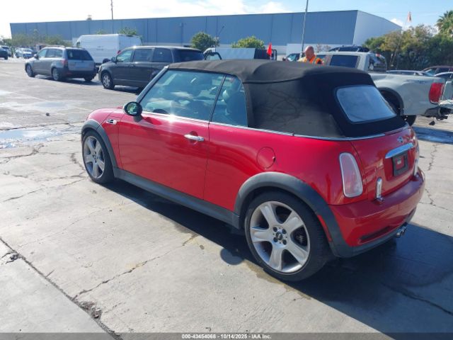 2005 MINI COOPER S WMWRH33415TF81918 Photo 2