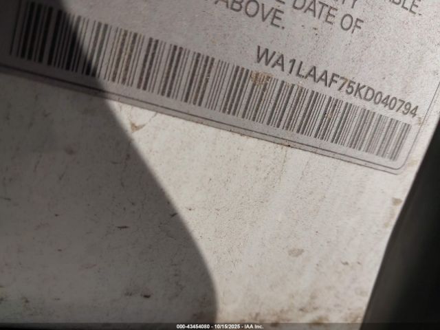 2019 AUDI Q7 WA1LAAF75KD040794 Photo 8