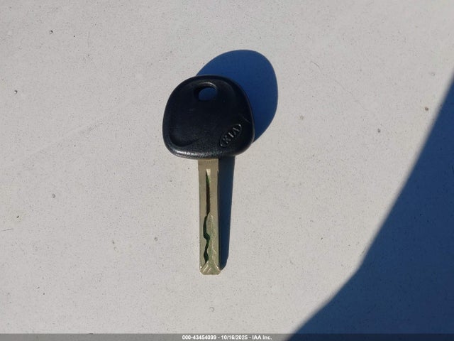 2013 Kia Rio Lx მანქანა იყიდება აუქციონზე, vin: KNADM4A38D6228463, აუქციონის ნომერი: 43454099