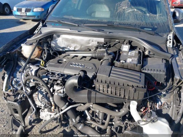 2018 AUDI Q3 WA1HCCFS7JR007975 Photo 9