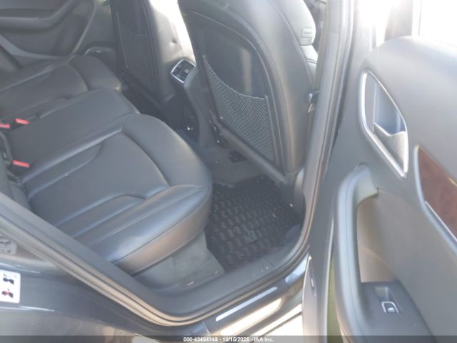 2018 AUDI Q3 WA1HCCFS7JR007975 Photo 7