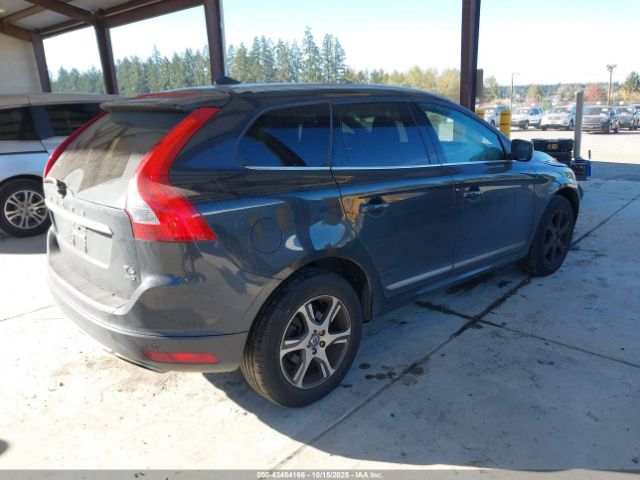 2015 VOLVO XC60 YV4902RK5F2720055 Photo 3