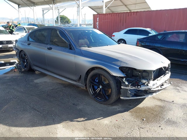 2017 BMW 750I WBA7F0C30HGM22255