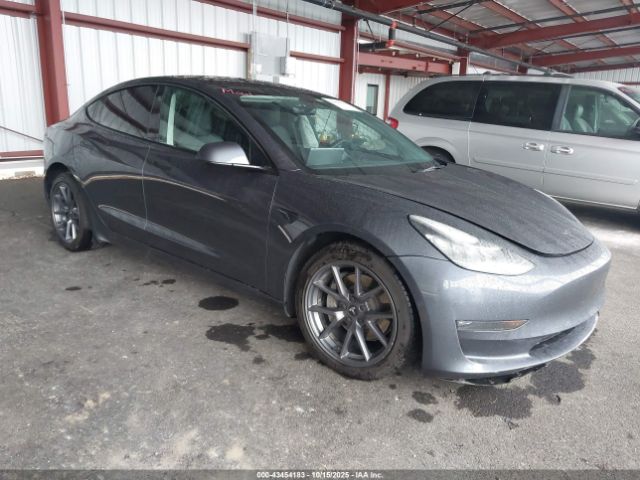 2022 TESLA MODEL 3 5YJ3E1EB7NF240105 Photo 0