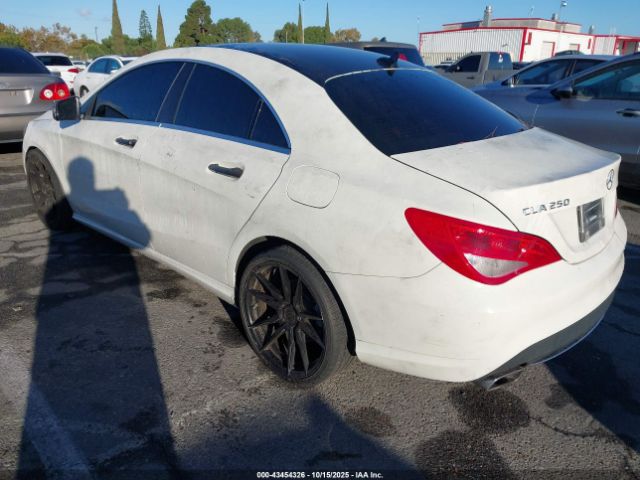 2015 MERCEDES-BENZ CLA 250 WDDSJ4EB7FN280430 Photo 2