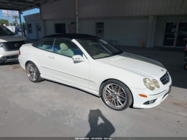 2009 MERCEDES-BENZ CLK 550 WDBTK72F09T103656