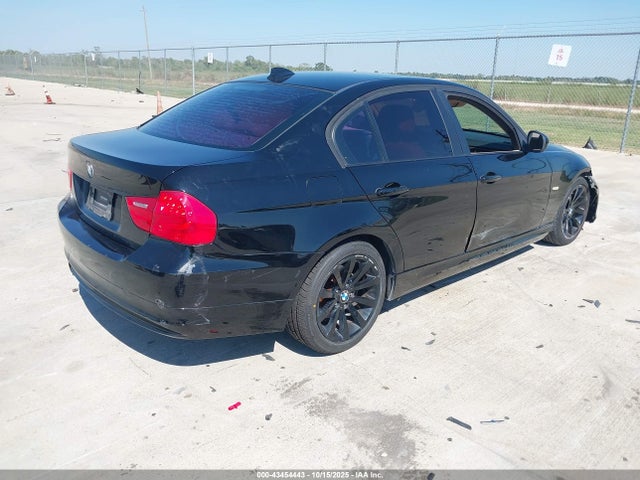 Продаж на аукціоні авто 2011 Bmw 328i, vin: WBAPH7C50BE680251, номер лоту: 43454443