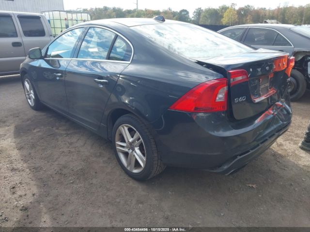 2015 VOLVO S60 YV140MFK9F2364118 Photo 2
