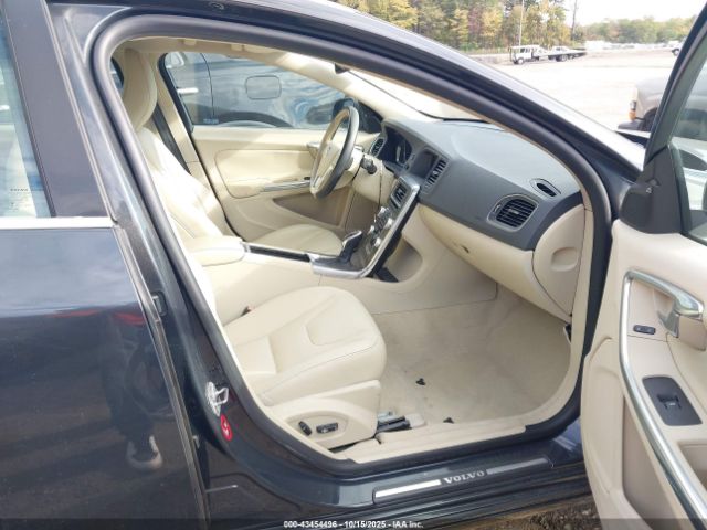 2015 VOLVO S60 YV140MFK9F2364118 Photo 4