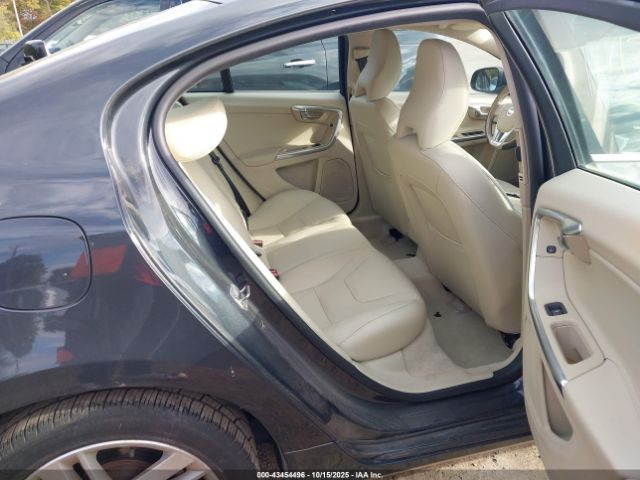 2015 VOLVO S60 YV140MFK9F2364118 Photo 7