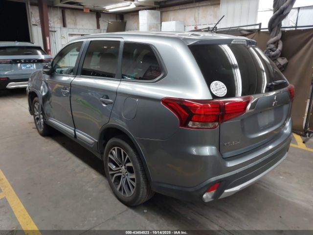 2016 MITSUBISHI OUTLANDER JA4AD3A35GZ000501 Photo 2