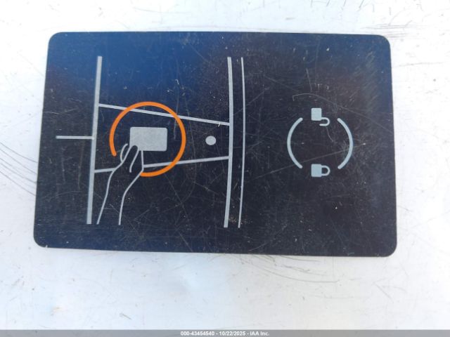 2024 TESLA MODEL 3 5YJ3E1ET3RF889091 Photo 10