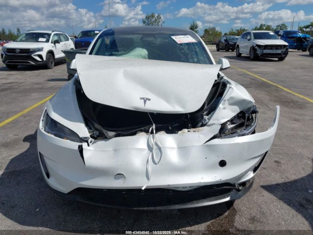 2024 TESLA MODEL 3 5YJ3E1ET3RF889091 Photo 5