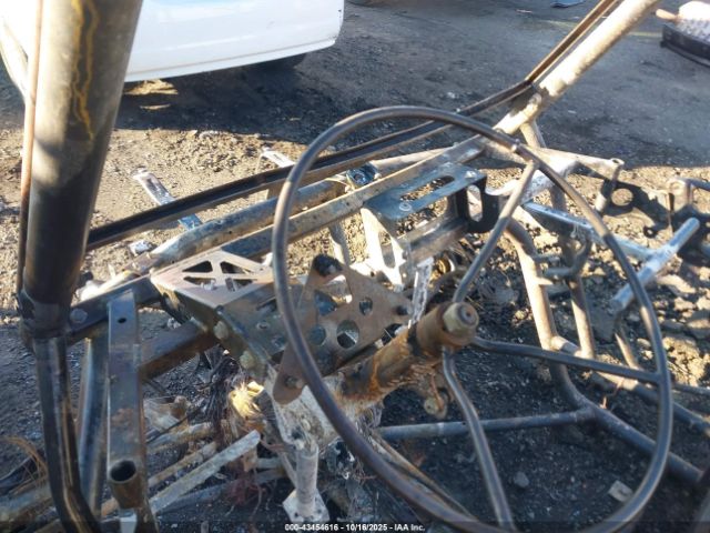 2022 POLARIS RZR 3NSN4V996NH415585 Photo 6