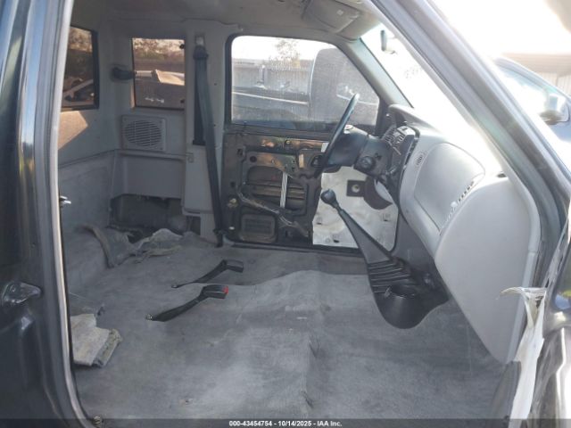 1997 FORD RANGER 1FTCR14A9VPA10567 Photo 4