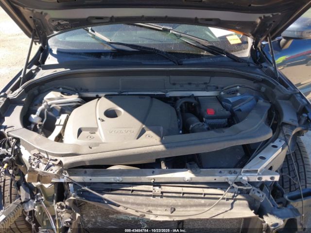 2018 VOLVO XC60 YV4102RK3J1003049 Photo 9