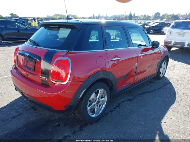 2016 MINI HARDTOP WMWXU1C5XG2D11725 Photo 3
