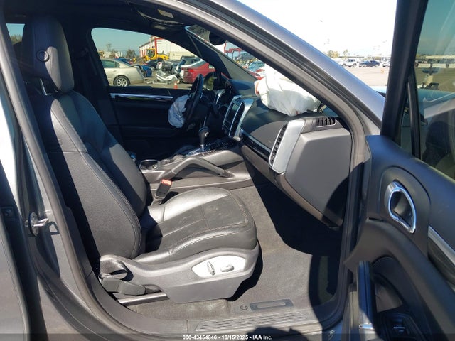 2014 PORSCHE CAYENNE WP1AA2A28ELA96073 Photo 4
