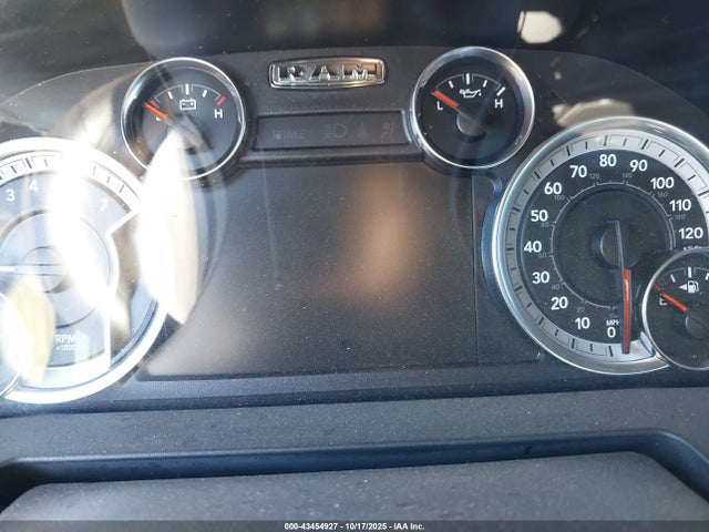 RAM 1500 Classic 2021 1C6RR6GG5MS521221 Image 27