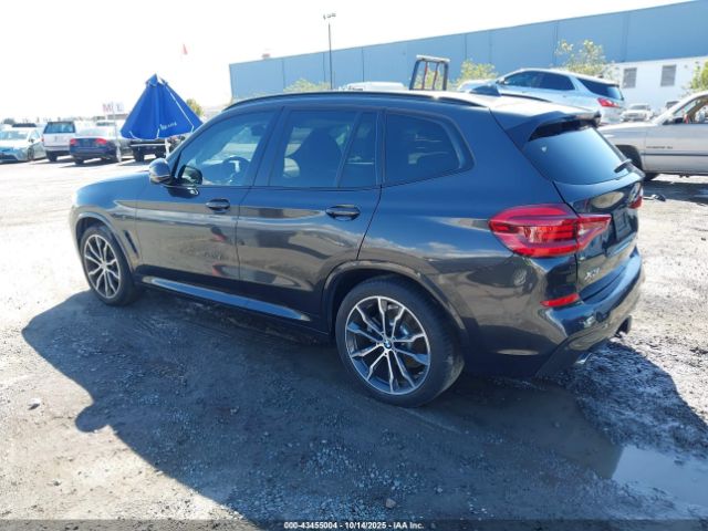 2020 BMW X3 5UXTY5C0XL9C26384 Photo 2