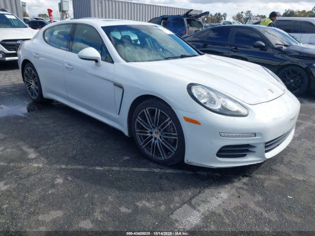 2015 PORSCHE PANAMERA WP0AA2A77FL000108