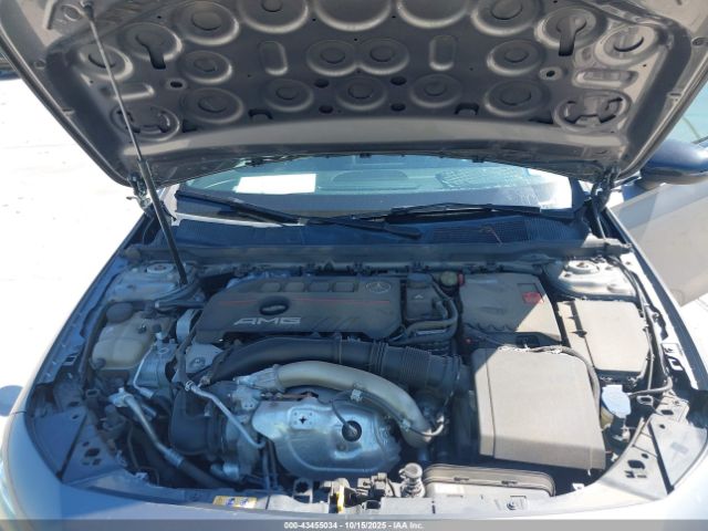 2021 MERCEDES-BENZ AMG A 35 W1K3G5BB4MJ265868 Photo 9