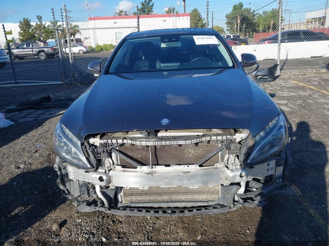 55SWF4JB3GU144457 Mercedes-Benz C 300