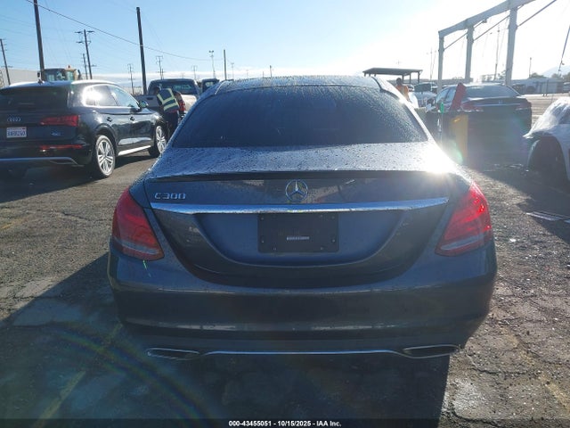 55SWF4JB3GU144457 Mercedes-Benz C 300