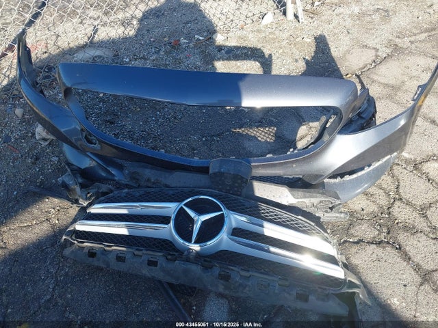 55SWF4JB3GU144457 Mercedes-Benz C 300
