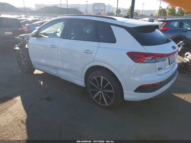 2025 AUDI Q4 E-TRON WA1B5BFZ3SP015026 Photo 2