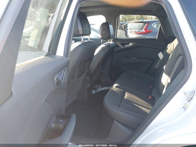 2025 AUDI Q4 E-TRON WA1B5BFZ3SP015026 Photo 7