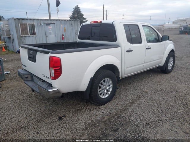 1N6AD0EV8JN742077 Nissan Frontier Sv