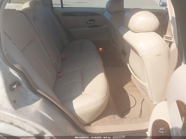 Продаж на аукціоні авто 2001 Lincoln Town Car Cartier, vin: 1LNHM83W51Y613140, номер лоту: 43455133