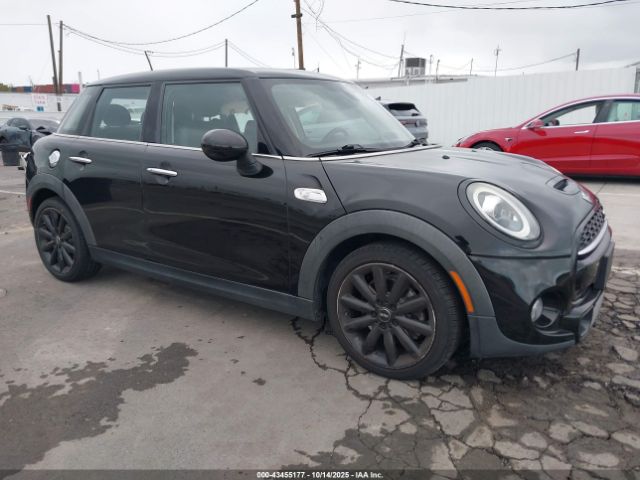 2019 MINI HARDTOP WMWXU3C53K2F51901 Photo 0