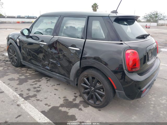 2019 MINI HARDTOP WMWXU3C53K2F51901 Photo 2
