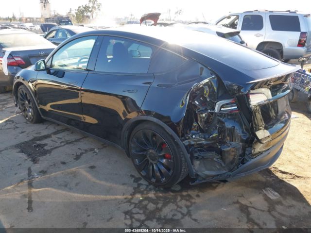 2022 TESLA MODEL Y 7SAYGDEF8NF340592 Photo 2