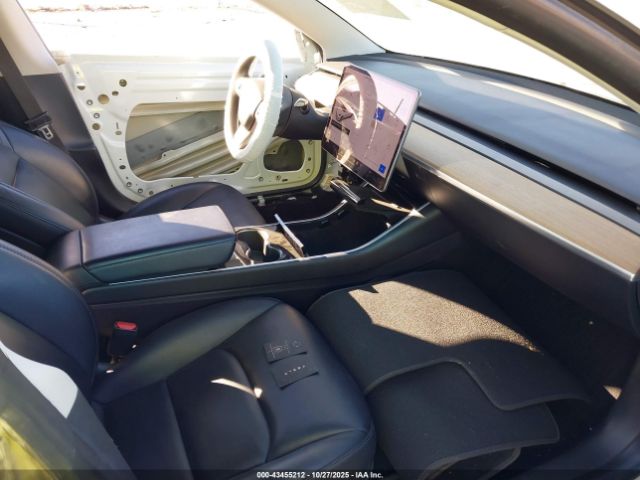 2020 TESLA MODEL 3 5YJ3E1EB4LF803253 Photo 4