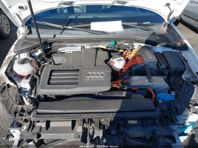 2017 AUDI A3 E-TRON WAUUPBFF0HA058701 Photo 9