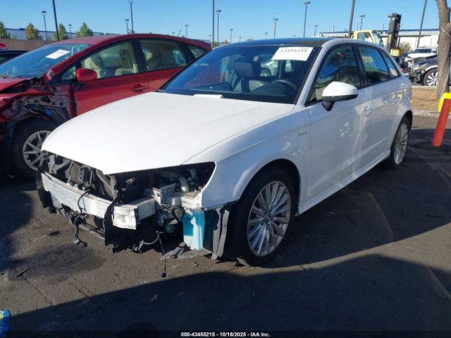 2017 AUDI A3 E-TRON WAUUPBFF0HA058701 Photo 1