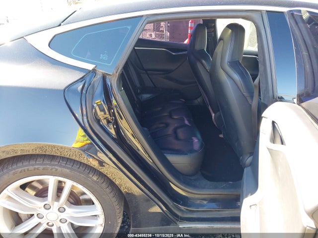 2015 TESLA MODEL S 5YJSA1S25FF098009 Photo 7