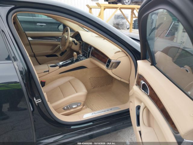 2014 PORSCHE PANAMERA WP0AA2A71EL013497 Photo 4