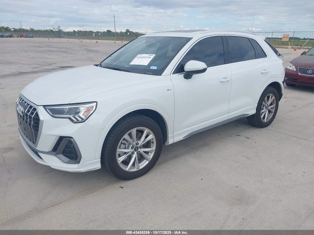 2025 AUDI Q3 WA1EECF34S1083708 Photo 1